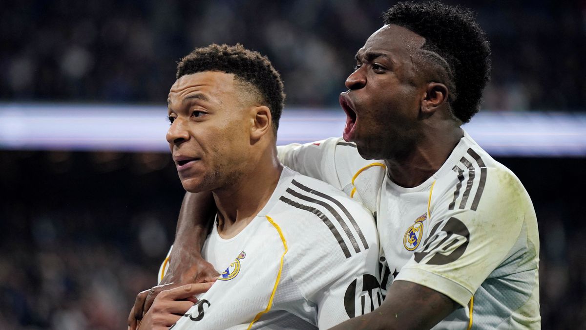 Mbappé z penalty zajistil Realu v nastavení výhru