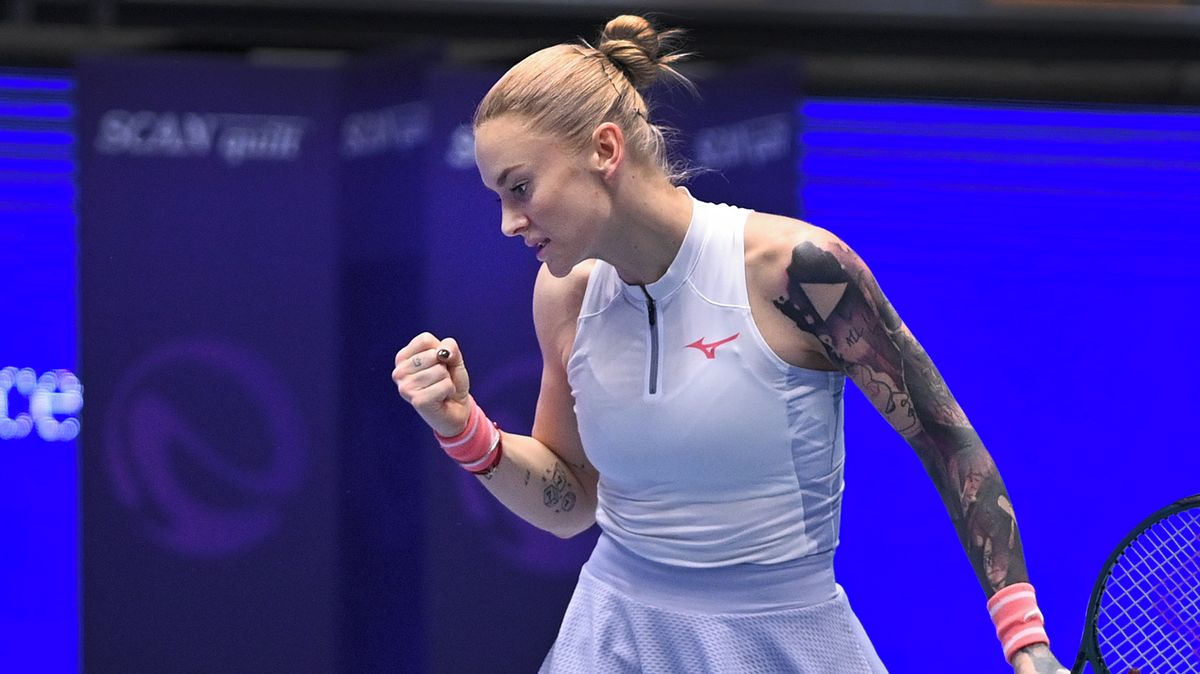 Martincová s diváky v zádech předvedla vítězný obrat