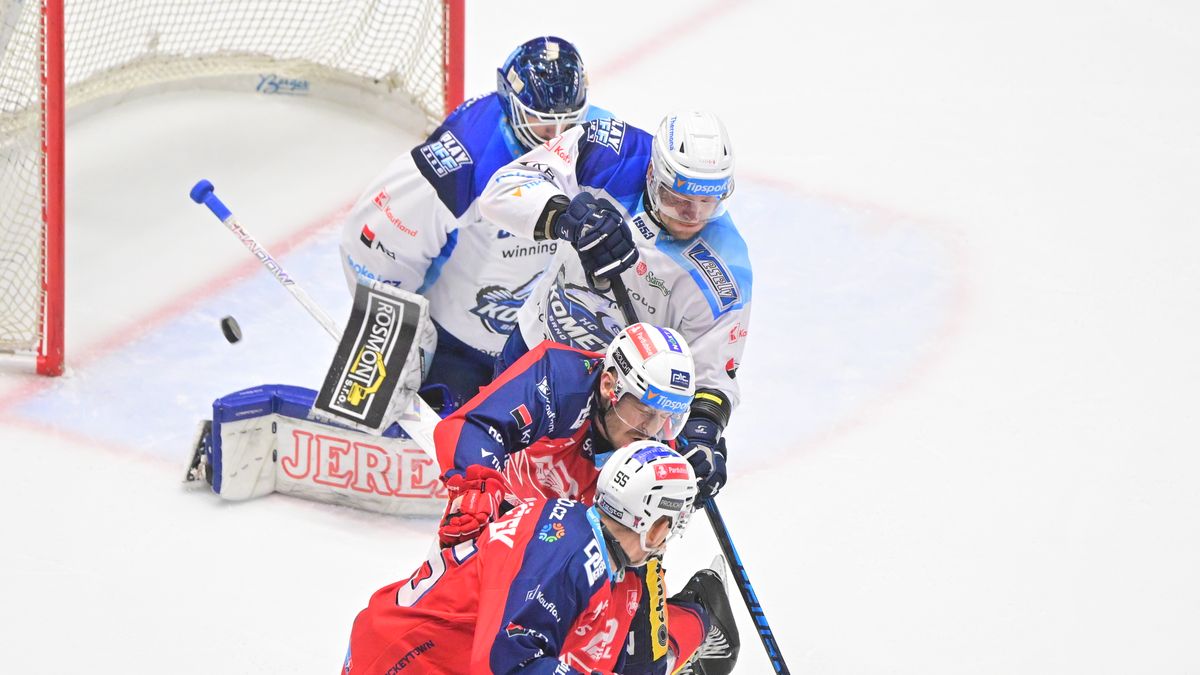 HOKEJ ONLINE: Videomomenty. Drtivý nástup Pardubic, Kometa už prohrává