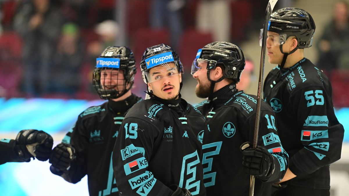 Drama až do konce. Na poslední volné místo ve čtvrtfinále extraligy si dělají zálusk hned čtyři týmy