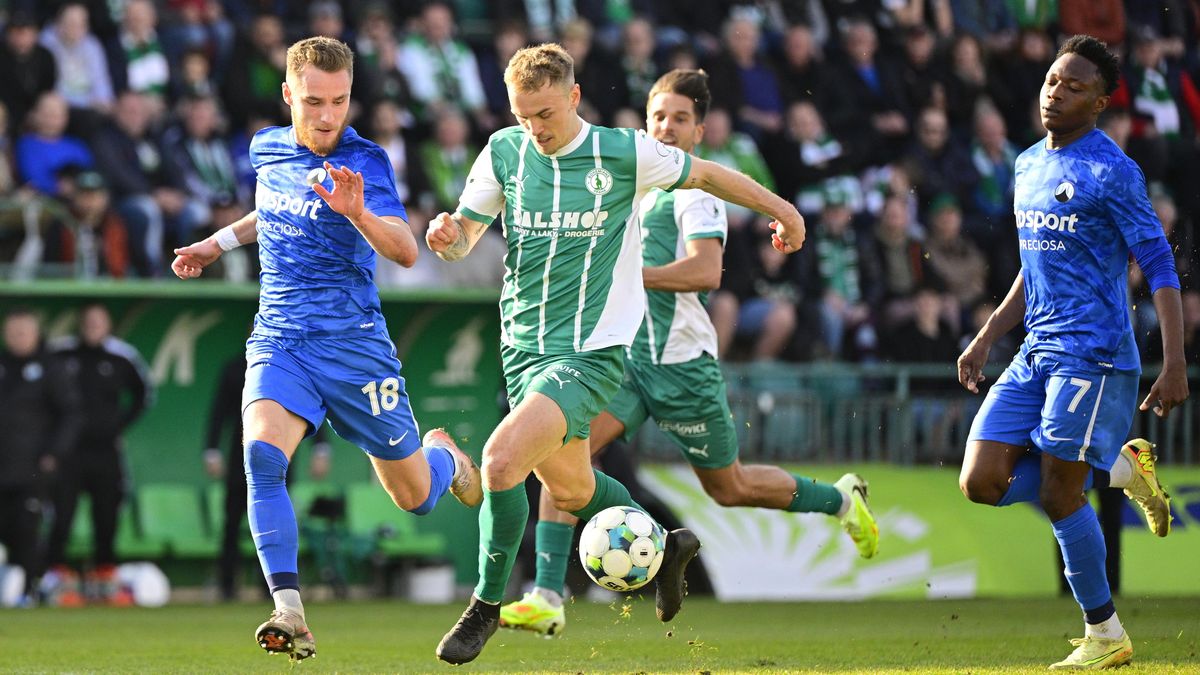 FOTBAL ONLINE: V Ďolíčku hrají oba týmy o deseti. Slovácko vyrovnalo