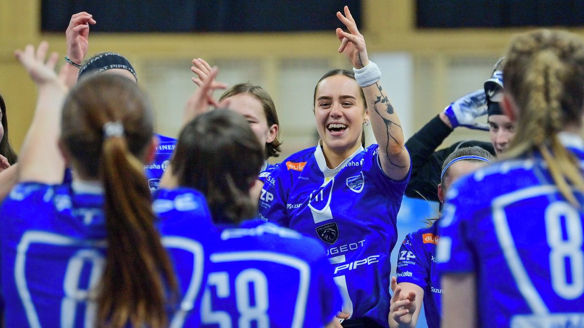 Florbalistky Chodova a Bulldogs Brno postoupily do semifinále extraligy