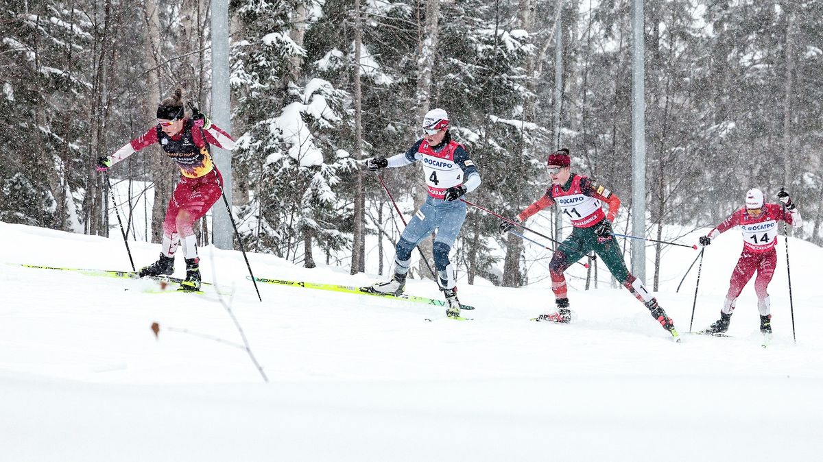 Drsná scéna. Pes poslal lyžařky tvrdě k zemi, favoritka na medaili skončila v slzách