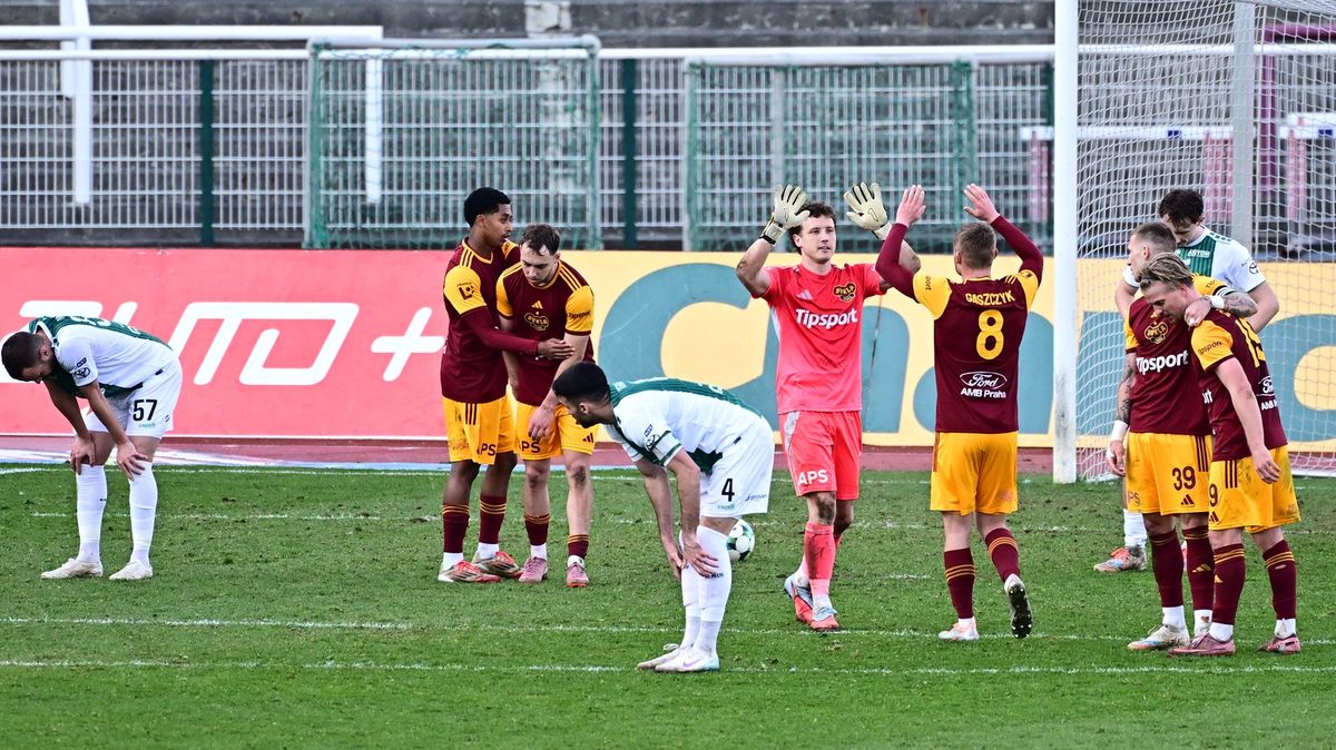 Dukla ukončila šílené série. Je to vzpruha, ale jen malý krůček, říká Šustr. Brankář mluvil o tlaku na Baník