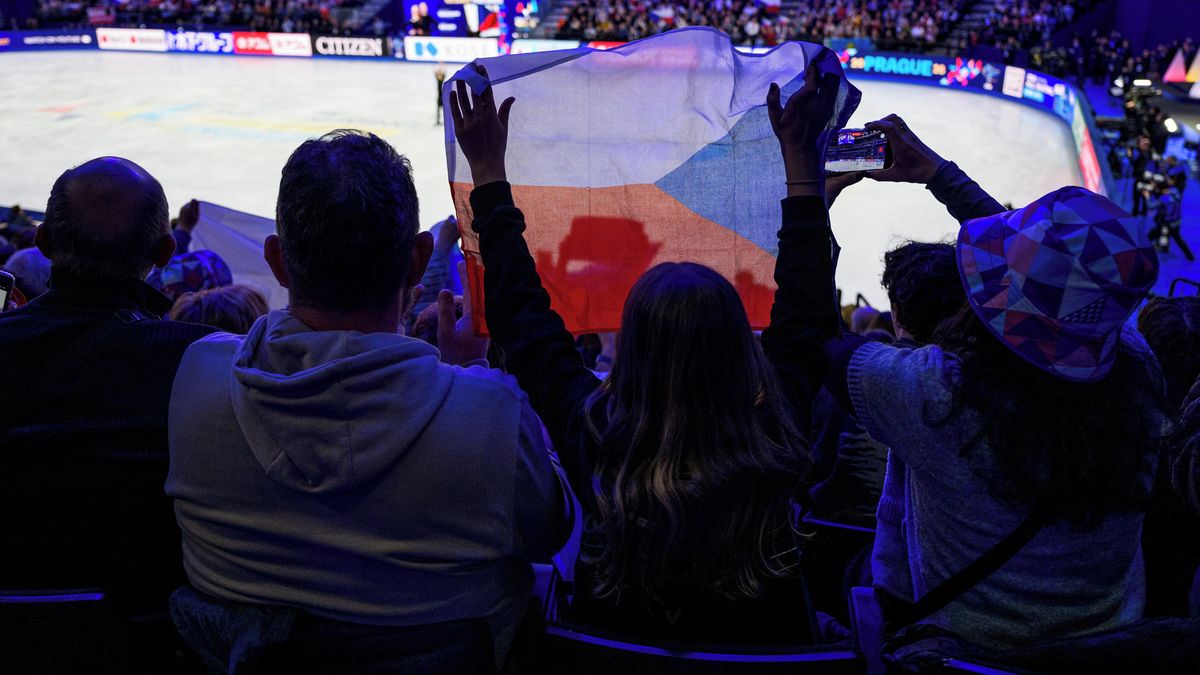 Kam se hrabe Boston! Šampionát v Praze nadchl i kulisou, jakou světová esa jinde nezažila