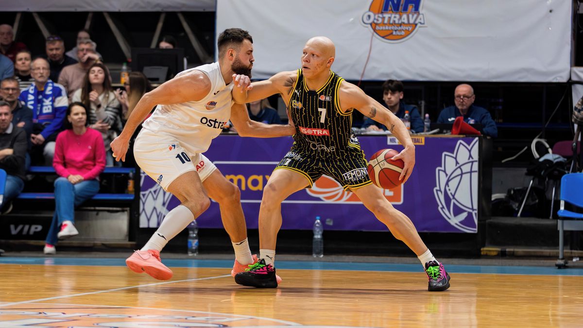 Bronzové medaile v NBL získali basketbalisté Opavy