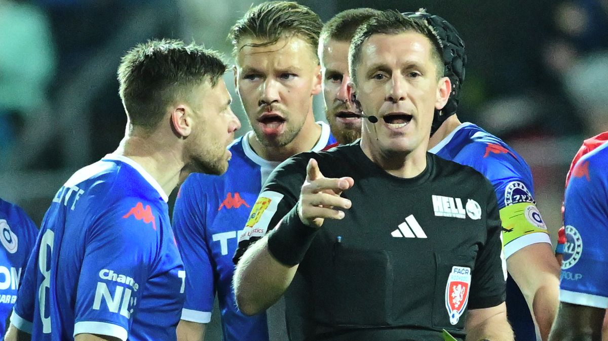 Věřím, že se odrazíme, řekl kouč Artisu navzdory prohře v derby. Na vyloučení Breiteho má jiný názor