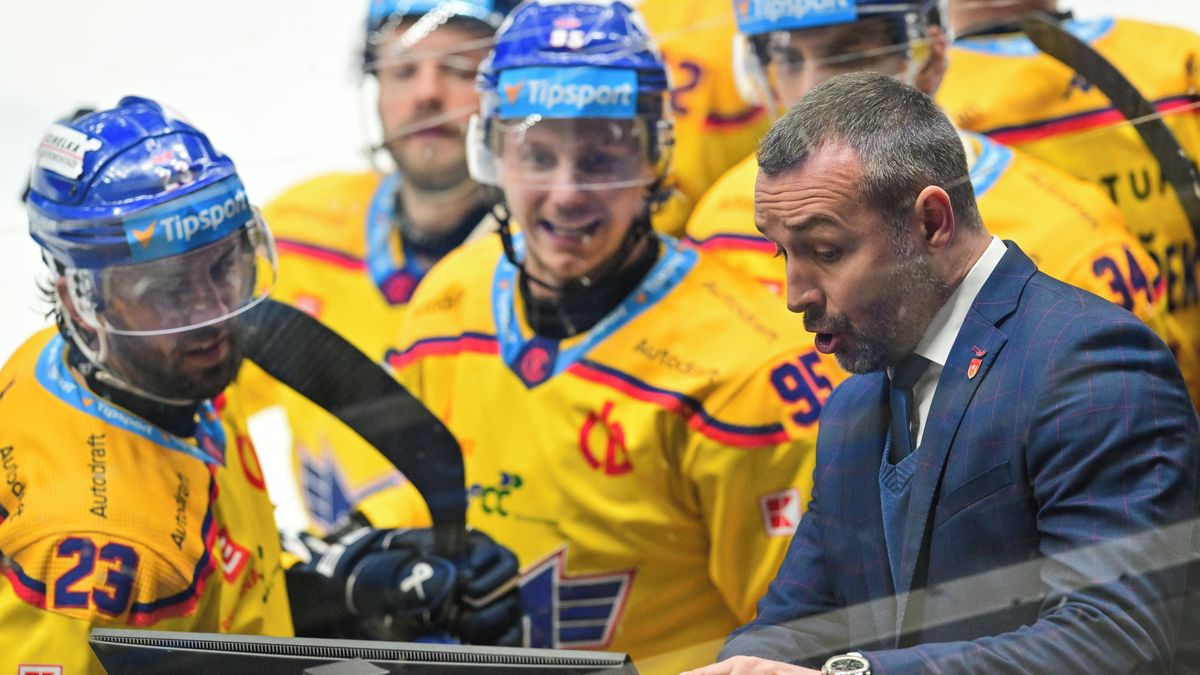 Motor střílí, Kometa dává góly. Loni jsme to taky otočili, říká kouč Čihák před hrozbou vyřazení
