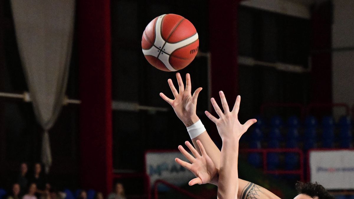 Basketbalisté Brna v poslední čtvrtině rozhodli šlágr s Pardubicemi