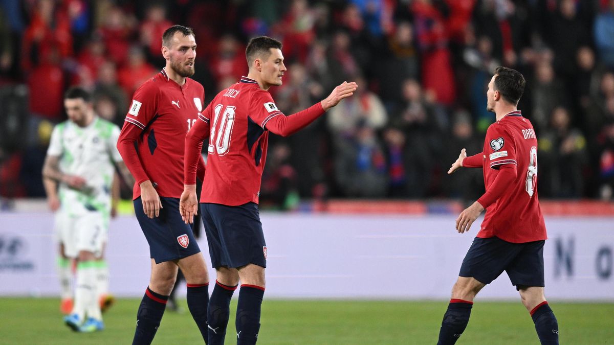 Gólová mašina v nezvyklé roli, Schick se podřídil týmu. Dánsko mu sedne víc, míní expert