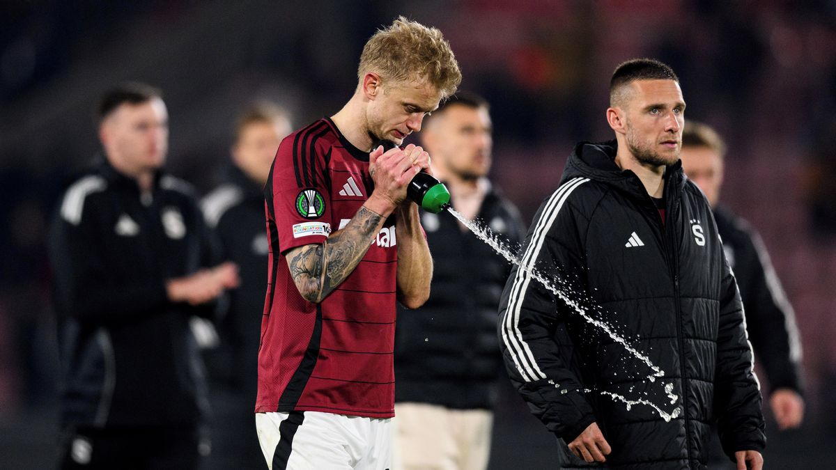 Ostuda na Letné. Sparta v odvetě totálně propadla a loučí se s Evropou