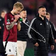 Sparťanské zklamání. S Konferenční ligou se loučí po prohře 0:4.