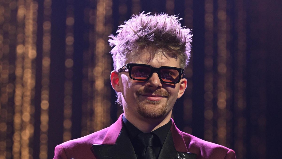 Fotbalista roku Šulc: (Zase) zaujal brýlemi a bavil celý sál