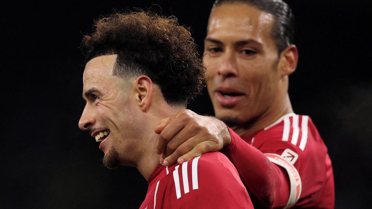 Liverpool v Lize mistrů vyrazí do divokého Turecka, Newcastle hostí Barcelonu