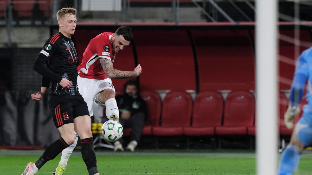 Varování pro Spartu. Parrott zase řádil