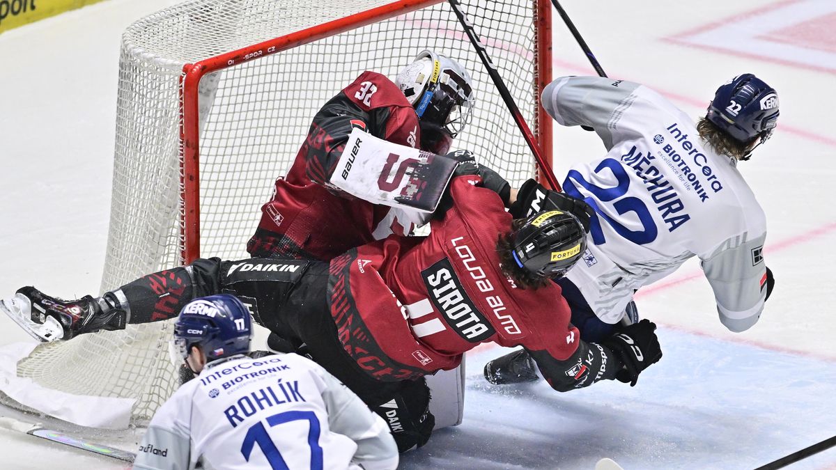 HOKEJ ONLINE: Videomomenty. Drama graduje. Plzeň potřebuje vyrovnat, Sparta drží těsný náskok