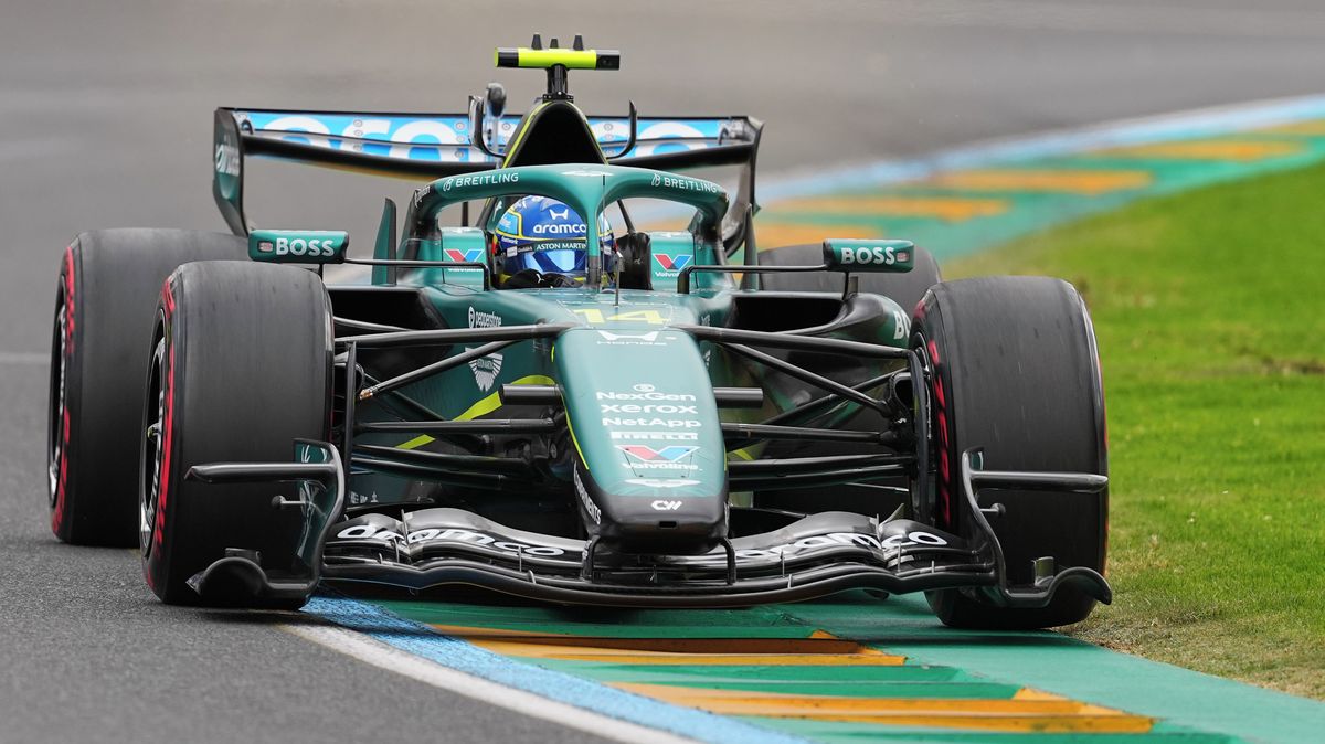 Do Velké ceny Austrálie vyjedou oba vozy Aston Martin. Je v nich značný potenciál, soudí Alonso