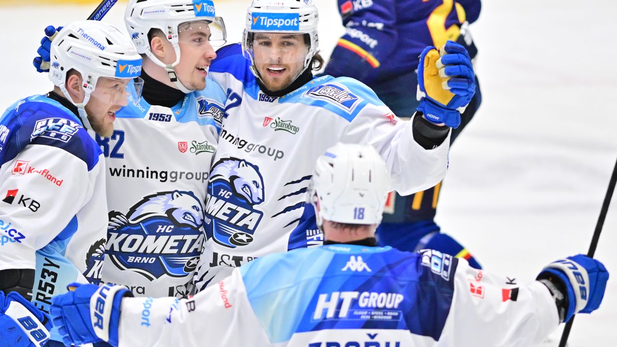 HOKEJ ONLINE: Videomomenty. Motor v problémech. Domácí střílí tyčky, Kometa góly