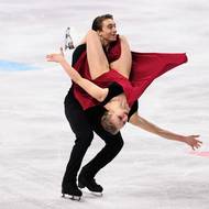 Český pár Kateřina a Daniel Mrázkovi během volných tanců na MS 2026 v krasobruslení v Praze.