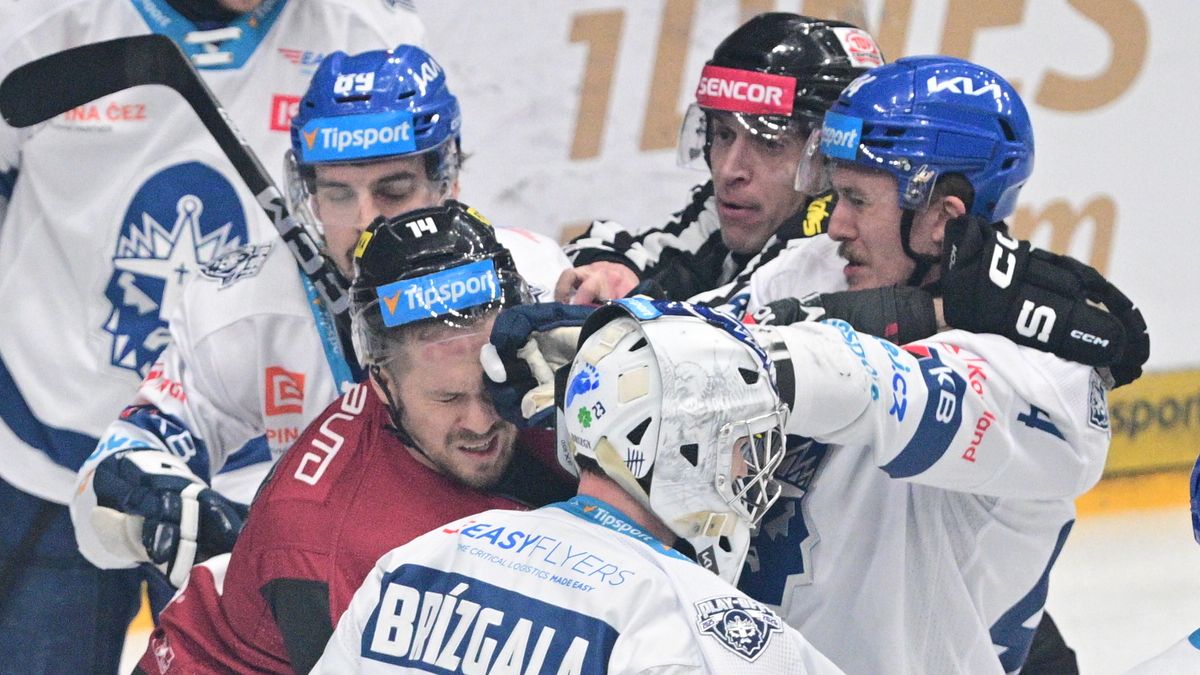 HOKEJ ONLINE: Videomomenty. Sparta hraje s Kladnem rozhodující duel o postup do čtvrtfinále