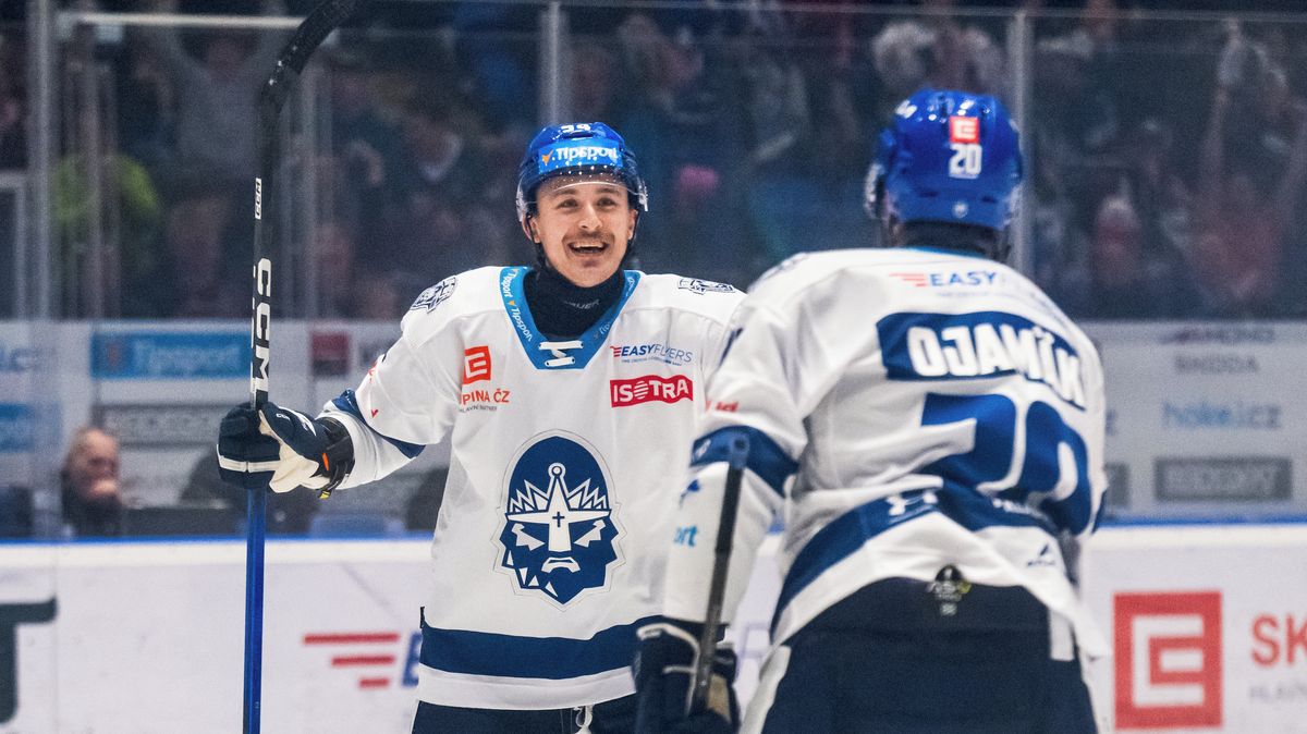 HOKEJ ONLINE: Videomomenty. Kladno se odrazilo ze dna, náskok Sparty se tenčí