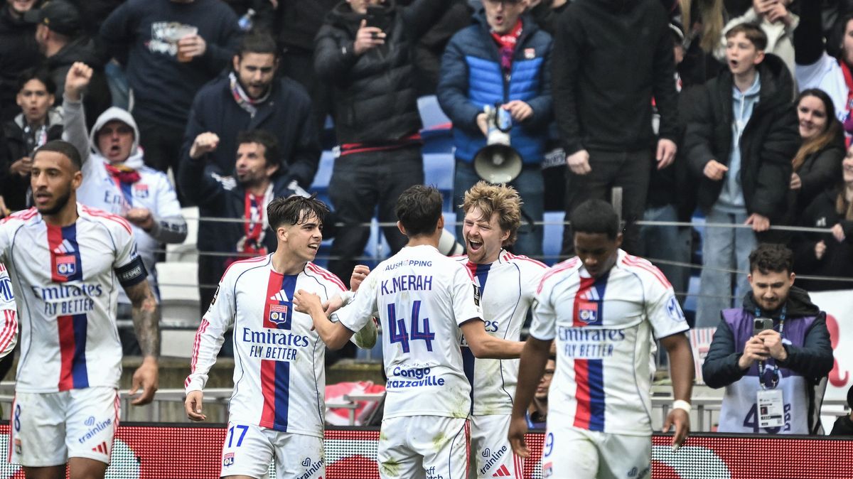 Šulc chytil před Irskem střeleckou slinu, navíc odehrál celý zápas