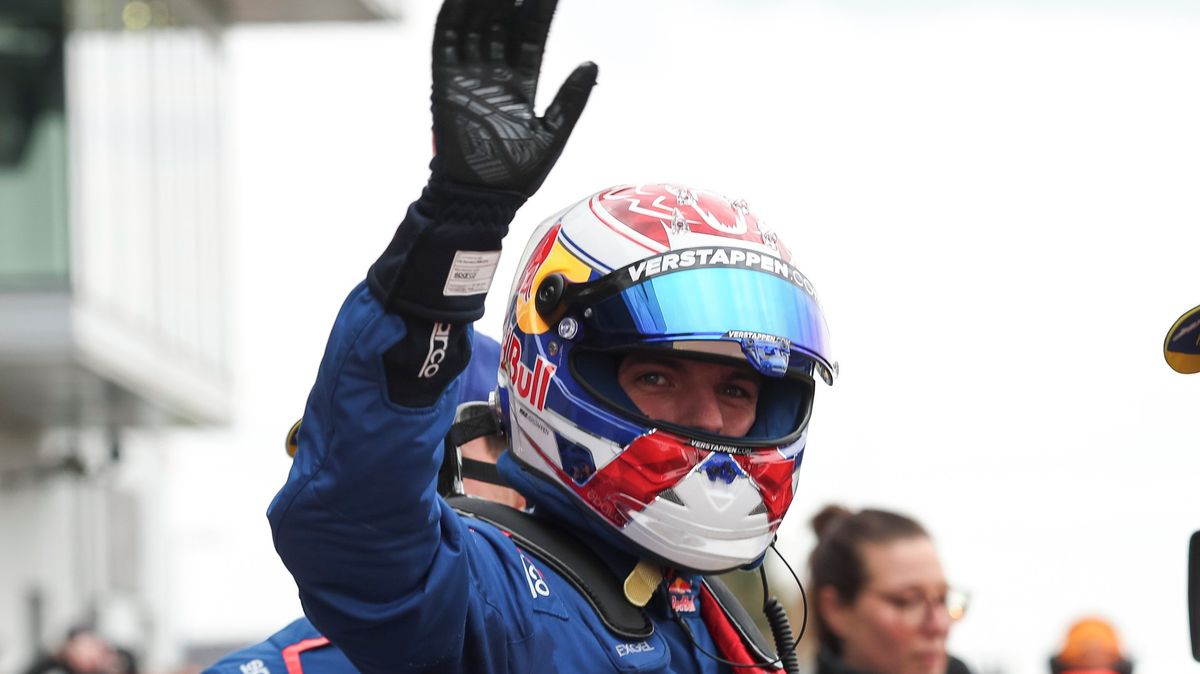 Verstappen přišel o výhru na Nürburgringu. Jeho tým doplatil na banální chybu s pneumatikami