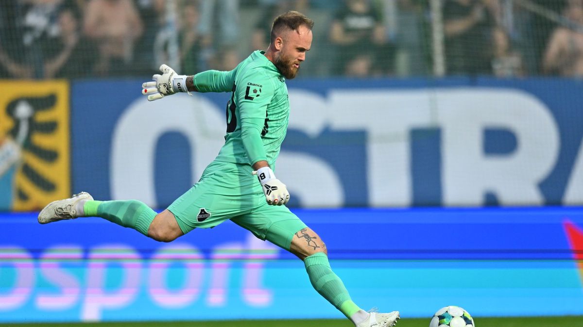 Brankář Holec v Baníku skončil