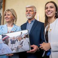 <p></p>
<p>Prezident Petr Pavel přijal sportovkyně a sportovce, kteří reprezentovali Českou republiku na zimních olympijských a paralympijských hrách, 31. března 2026, Praha.</p>
<p></p>