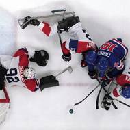 Česká snaha zastavit střelce hattricku Farmera.