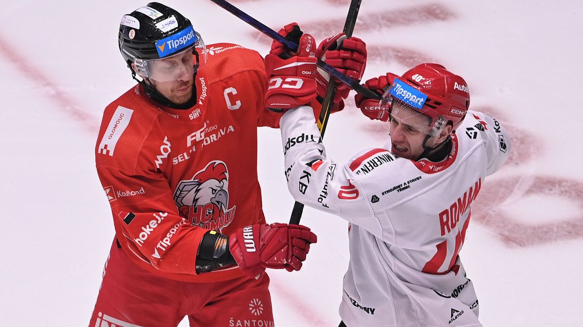 S kluky z ciziny jsem moc nepokecal. Srdcaři jsou pryč, smutnil kapitán Olomouce