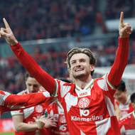 Stefan Posch poslal hned v úvodu druhé půle Mohuč do vedení. 