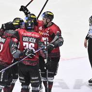 Radost sparťanů po vedoucí brance kapitána Filipa Chlapíka