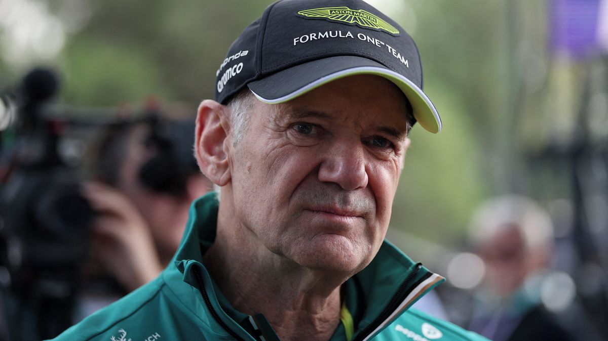 Tuze nebezpečný monopost Aston Martin. Jako bych seděl v elektrickém křesle, říká jezdec