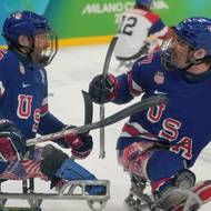 Američané po pěti minutách druhé třetiny otočili skóre.