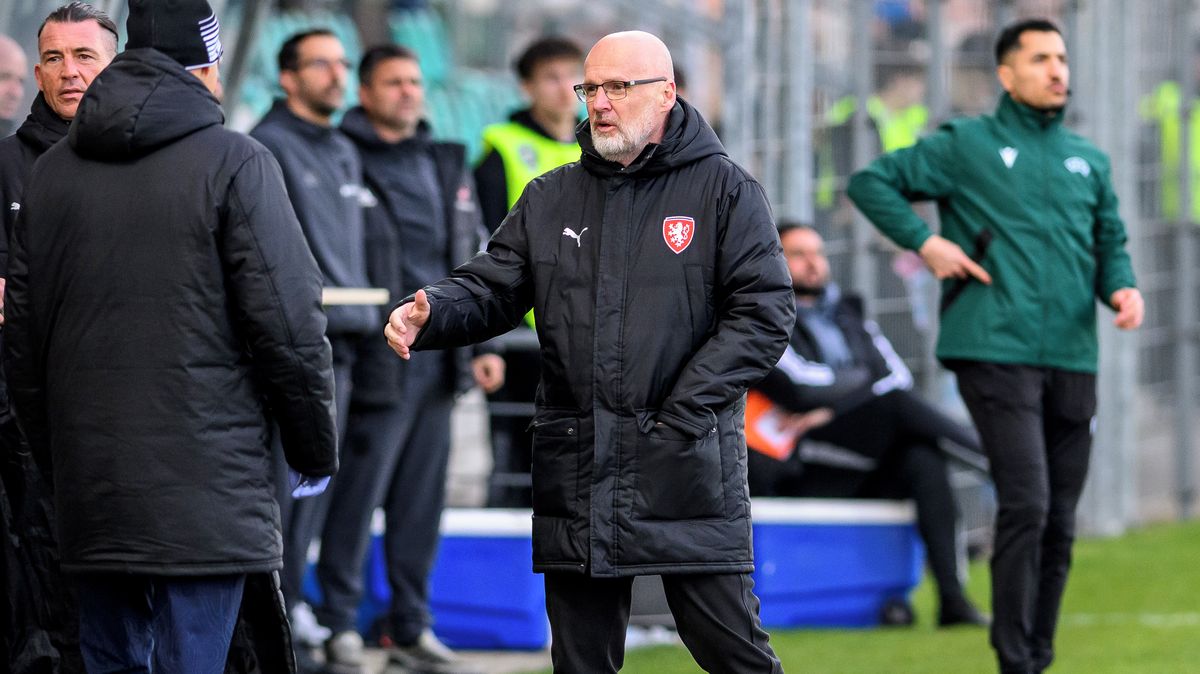 Bílek soptil při dotazu na zahozenou penaltu: Laxní přístup! Naprosto to podcenil