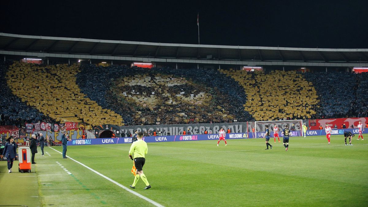 UEFA potrestala účastníka Evropské ligy za nevhodný vzkaz, europoslanec reaguje dopisem