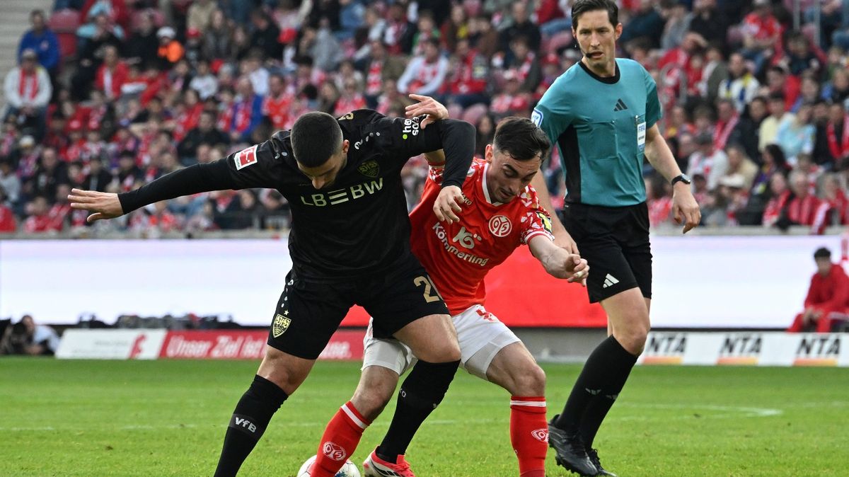 Fotbalisté Mohuče před utkáním s Olomoucí zachraňovali bod