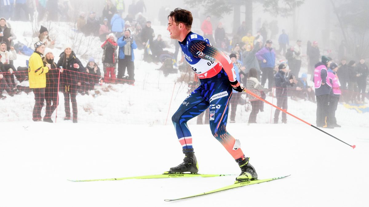 Lyžař během slavného závodu nasával piva i panáky. Teď mu hrozí deportace a konec kariéry