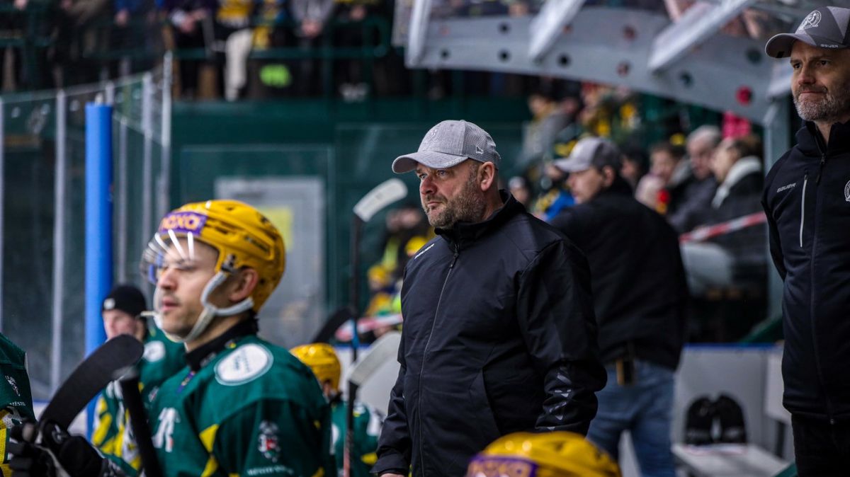 Vsetín má po neúspěchu jasno o trenérech, končí sportovní ředitel