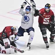 Adam Měchura se prosadil před Kořenářem.