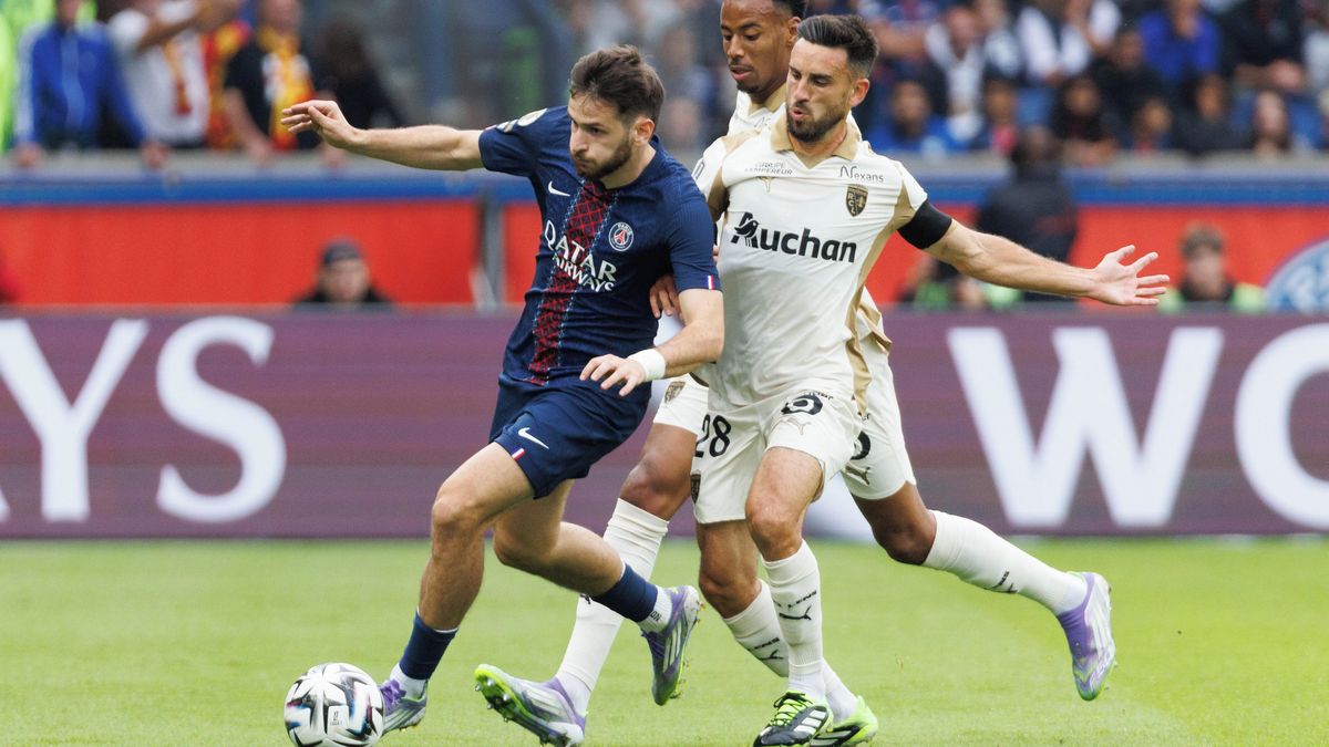 Ve Francii odložili prestižní ligový duel i přes protesty jednoho z klubů