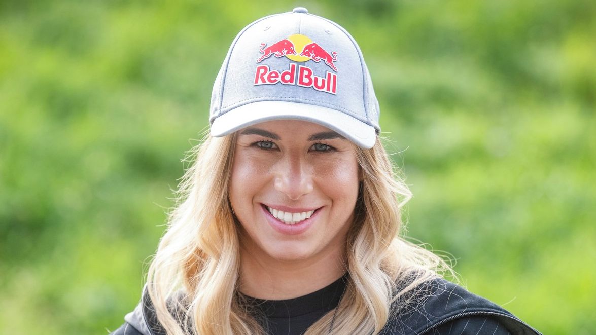 Parádní cirkus! Vymóděná Ledecká vyrazila za zábavou