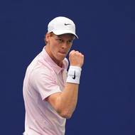 Oslavné gesto světové dvojky