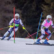 Tadeáš Kříž se na trati řídí podle pokynů své trasérky Ivy Křížové