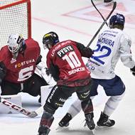 Adam Měchura dal první gól zápasu. Poslal Plzeň do vedení.