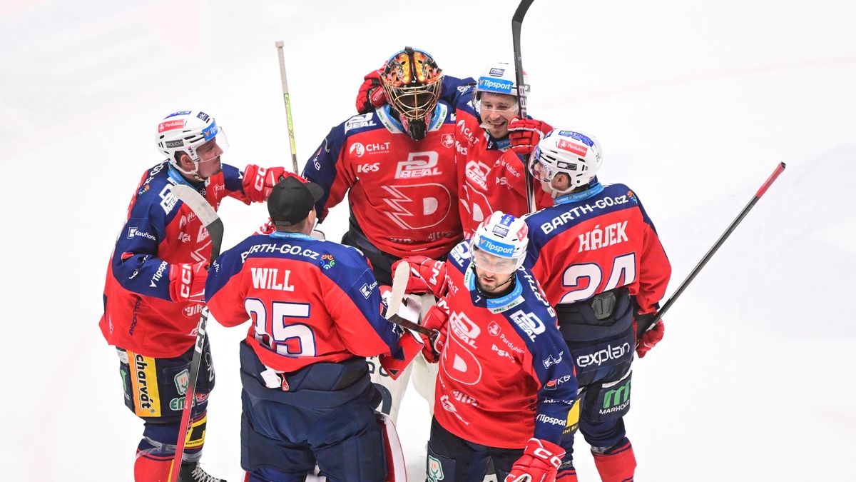 Program čtvrtfinále play off Tipsport extraligy. Repríza finále i souboj Sparty s Plzní, favoritem jsou Pardubice