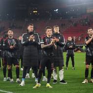 Sparťanská děkovačka po výsledkově nepovedeném zápase.