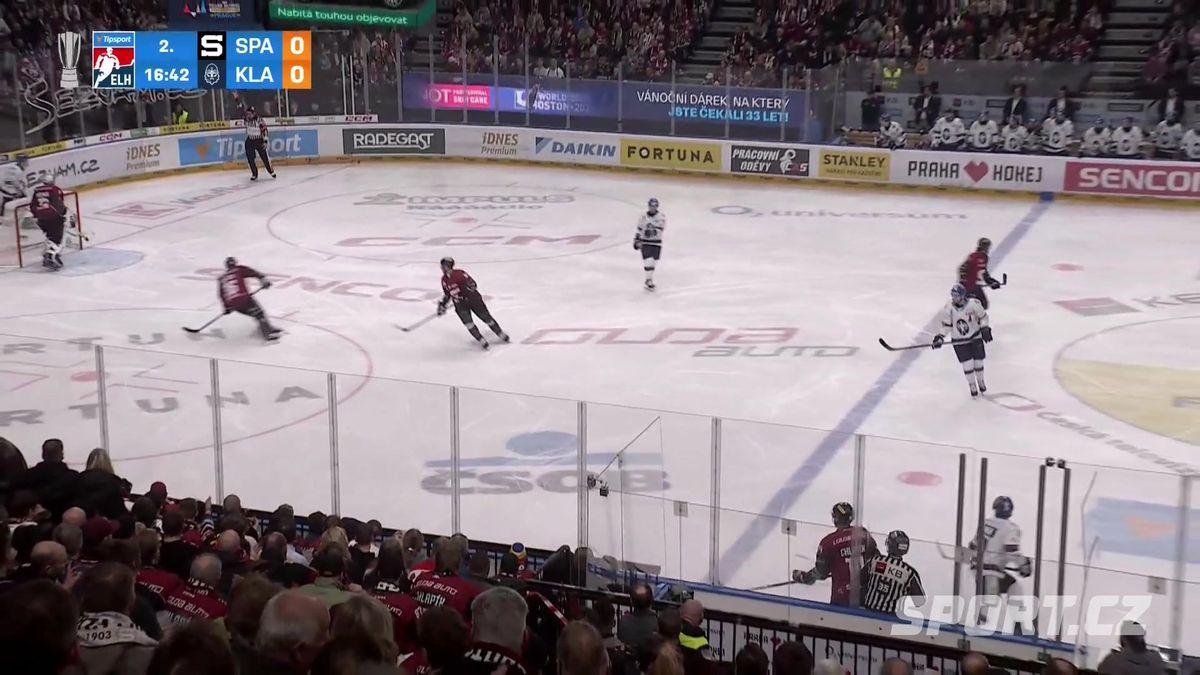 Favorit v křeči. Spartě se pro klíčové bitvy rozpadl útok