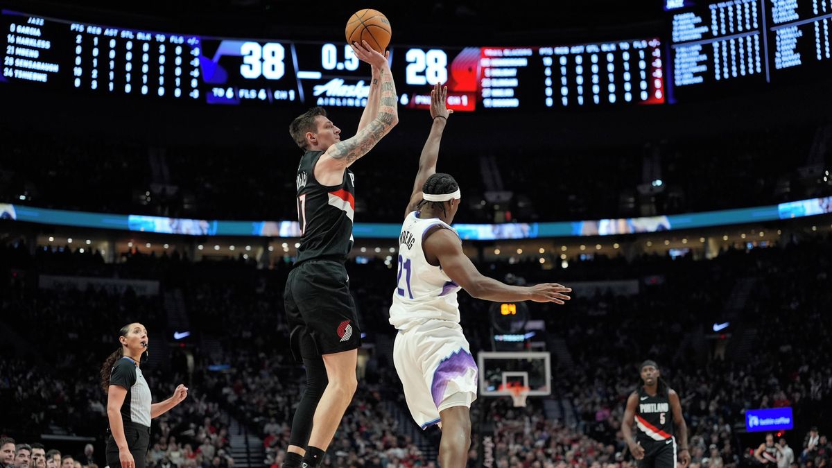 Krejčí přispěl v NBA dvěma body či pěti asistencemi k výhře Portlandu nad Utahem